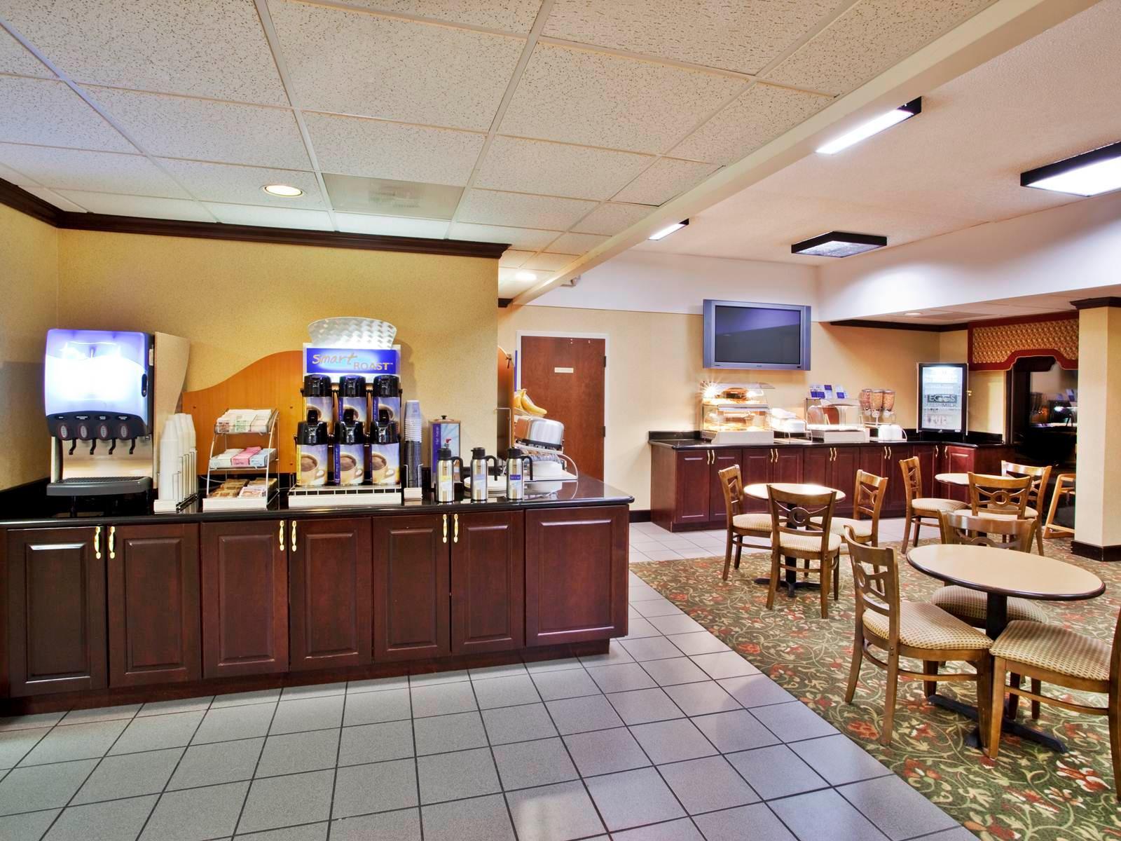 Holiday Inn Express Atlanta W Douglasville Exterior photo